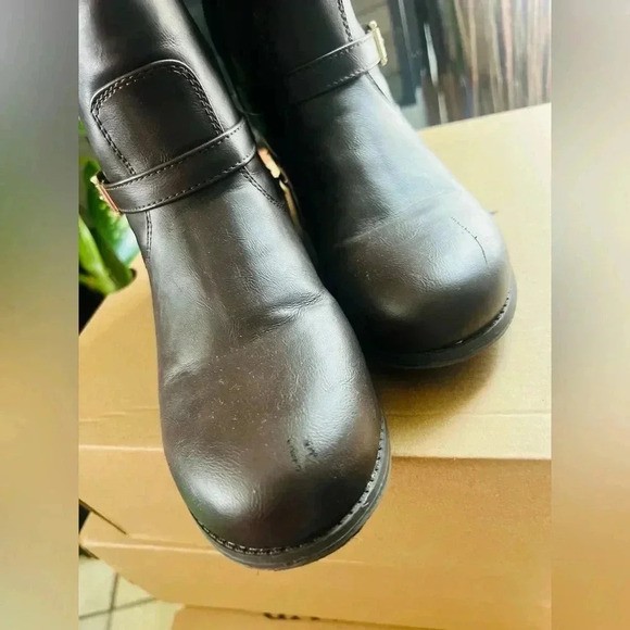 MICHAEL Michael Kors Brown Winter Boots - Picture 4 of 9